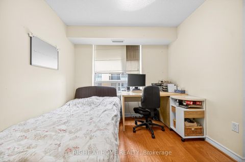 Photo 37 at 905 - 88 Grandview Way, Willowdale East, Toronto