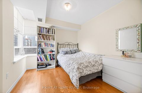 Photo 39 at 905 - 88 Grandview Way, Willowdale East, Toronto