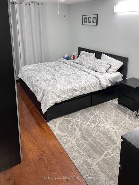 Photo 14 at 1611 - 390 Dixon Road, The Westway, Toronto