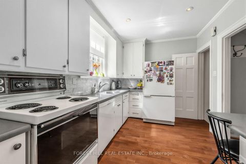 Photo 7 at 339 Cortleigh Boulevard, Nortown, Toronto