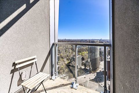 Photo 24 at 3208 - 1 Yorkville Avenue, Annex, Toronto
