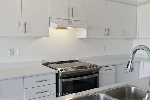 Photo 16 at 152 Sailors Landing, Bowmanville, Clarington