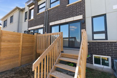 Photo 40 at 152 Sailors Landing, Bowmanville, Clarington