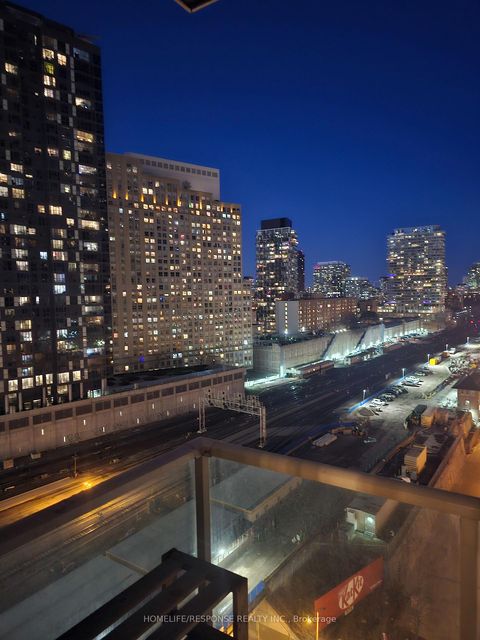 Photo 12 at 1606 - 18 Yonge Street, Waterfront Communities C1, Toronto