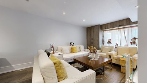 Photo 3 at 72 Mann Avenue, Mount Pleasant East, Toronto