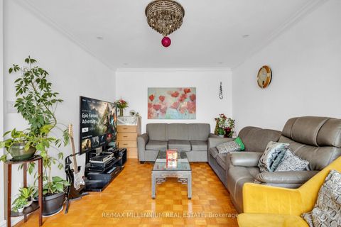 Photo 7 at 62 - 79 Driftwood Avenue, Jane Heights, Toronto
