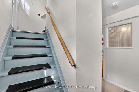 Photo 27 at 6 Ailsa Craig Court, Branson, Toronto