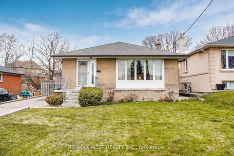 Photo 0 at 32 Deevale Road, CFB, Toronto