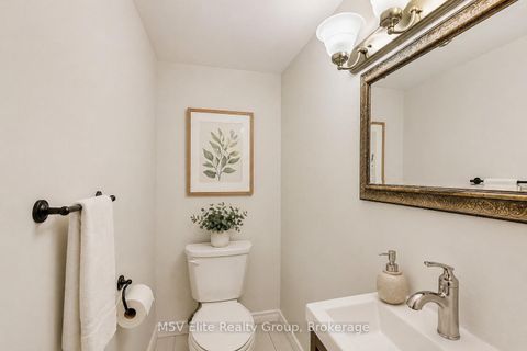 Photo 8 at 2 - 105 Dovedale Drive, Downtown Whitby, Whitby