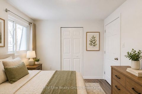 Photo 12 at 2 - 105 Dovedale Drive, Downtown Whitby, Whitby