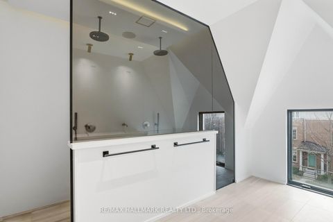 Photo 6 at 48 Shaftesbury Avenue, Moore Park, Toronto