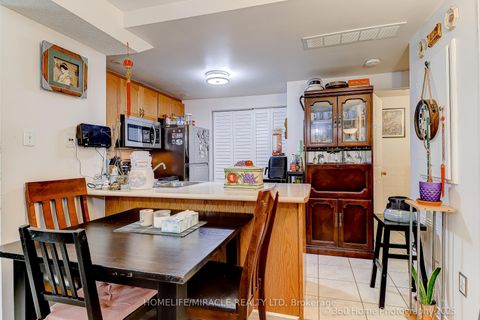 Photo 5 at 35 - 42 Pinery Trail, Malvern, Toronto