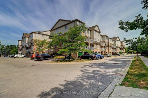 Photo 20 at 35 - 42 Pinery Trail, Malvern, Toronto