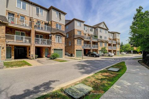 Photo 21 at 35 - 42 Pinery Trail, Malvern, Toronto