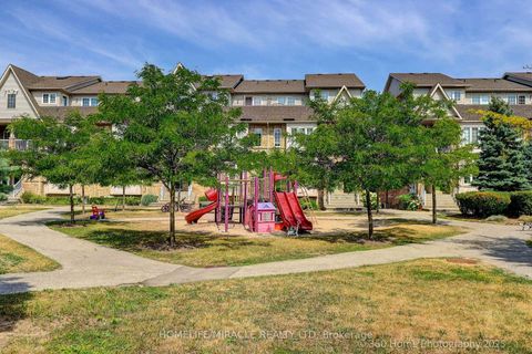 Photo 23 at 35 - 42 Pinery Trail, Malvern, Toronto