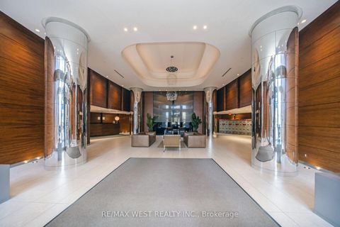 Photo 9 at 905 - 1 Valhalla Inn Road, City Centre West, Toronto