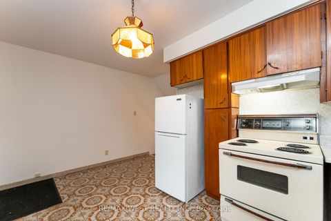 Photo 14 at 675 Durie Street, Bloor West Village, Toronto
