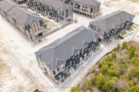 Photo 1 at 39 Appletree Lane, Shore, Barrie
