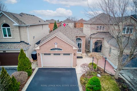Photo 1 at 236 Slywood Crescent, Maple, Vaughan