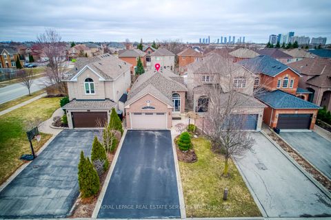 Photo 2 at 236 Slywood Crescent, Maple, Vaughan