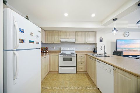 Photo 7 at 5 - 89 Goodwin Drive, Painswick South, Barrie
