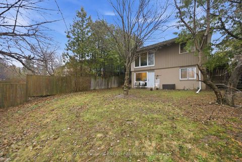 Photo 10 at 42 Oakley Boulevard, Bendale, Toronto