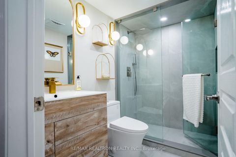 Photo 18 at #8 - 70 Byng Avenue, Willowdale East, Toronto