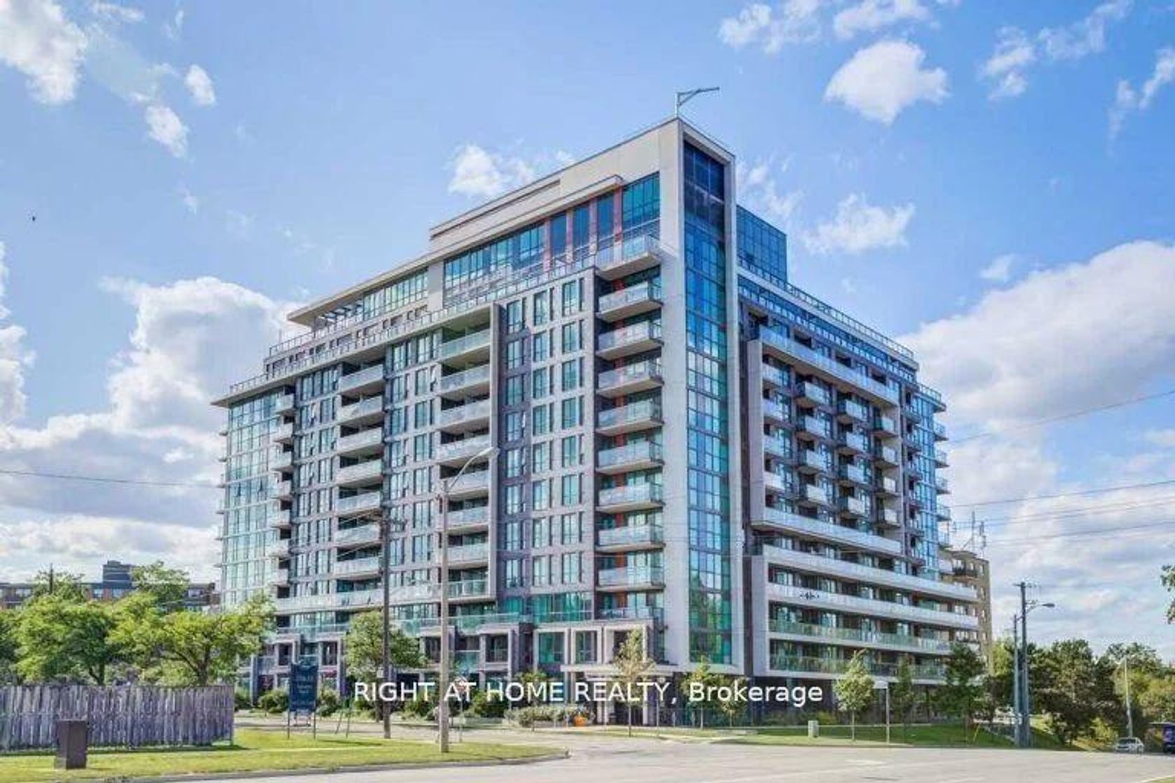 906 - 80 Esther Lorrie Drive, Clairville, Toronto photo number 2