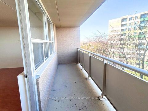 Photo 10 at 601 - 207 Galloway Road, West Hill, Toronto