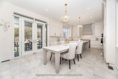 Photo 10 at 78 Appleyard Avenue, Kleinburg, Vaughan
