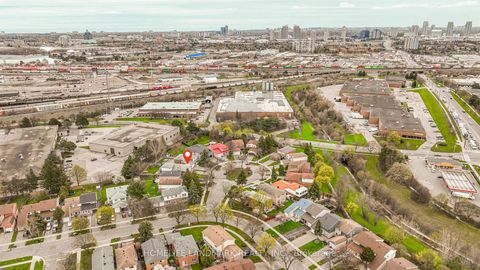 Photo 17 at 26 Bushcroft Grove, Agincourt North, Toronto