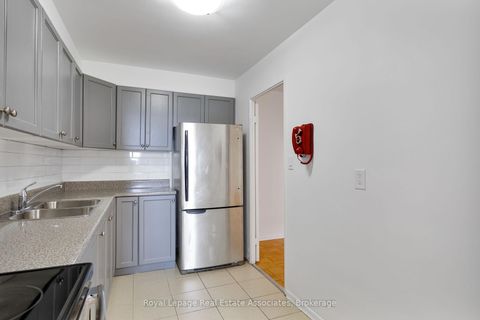 Photo 12 at 1710 - 5 Massey Square, Crescent Town, Toronto