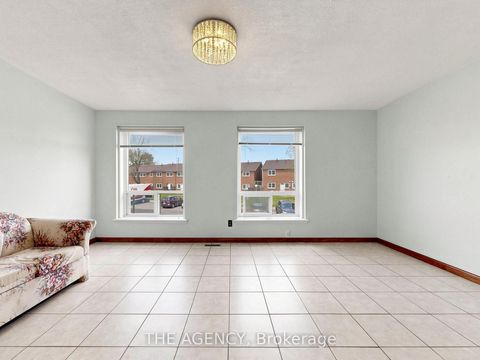 Photo 3 at #33 - 1559 Albion Road, Jamestown, Toronto