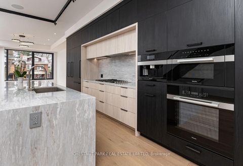 Photo 7 at 232 Snowdon Avenue, Lawrence Park North, Toronto
