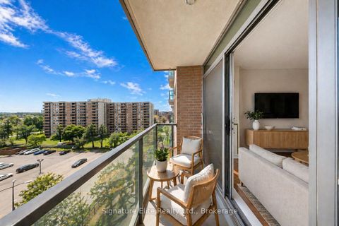 Photo 10 at 909 - 1403 Royal York Road, Humber Heights, Toronto
