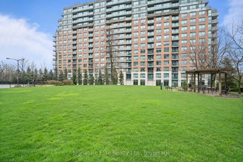 Photo 15 at 909 - 1403 Royal York Road, Humber Heights, Toronto