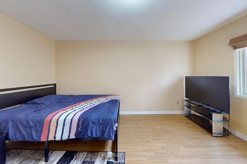 Photo 8 at 136 Cranberry Lane, Aurora Highlands, Aurora