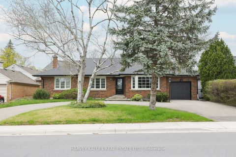 Photo 2 at 530 Blythwood Road, York Mills, Toronto