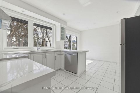 Photo 13 at 537 Blythwood Road, York Mills, Toronto