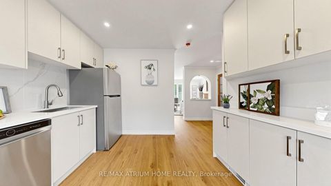Photo 10 at 13 Applegate Crescent, Hillcrest Village, Toronto