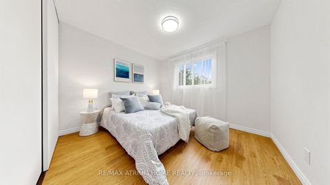Photo 23 at 13 Applegate Crescent, Hillcrest Village, Toronto
