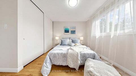 Photo 24 at 13 Applegate Crescent, Hillcrest Village, Toronto