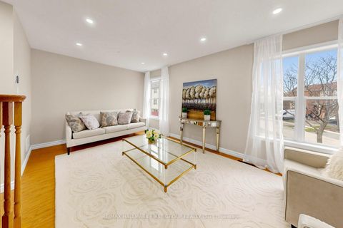 Photo 6 at 61 Reindeer Drive, Rouge E11, Toronto