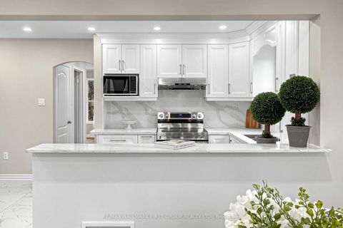 Photo 15 at 61 Reindeer Drive, Rouge E11, Toronto