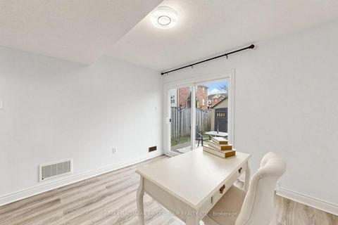 Photo 32 at 61 Reindeer Drive, Rouge E11, Toronto