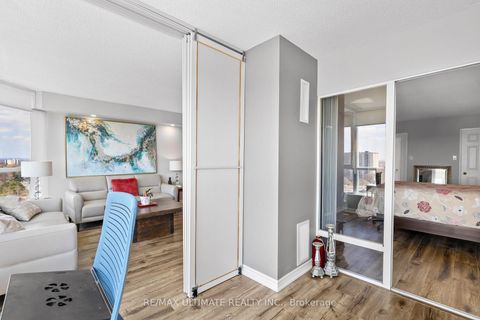 Photo 15 at 1205B - 3231 Eglinton Avenue E, Scarborough Village, Toronto