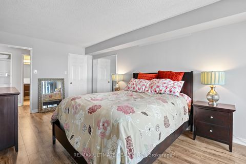 Photo 17 at 1205B - 3231 Eglinton Avenue E, Scarborough Village, Toronto
