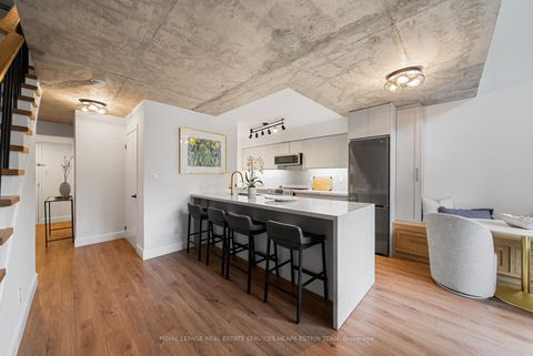 Photo 8 at 216 - 119 Merton Street, Mount Pleasant West, Toronto
