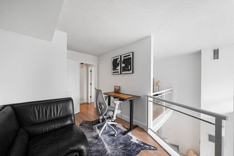 Photo 19 at 216 - 119 Merton Street, Mount Pleasant West, Toronto
