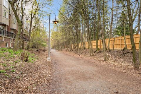 Photo 31 at 216 - 119 Merton Street, Mount Pleasant West, Toronto